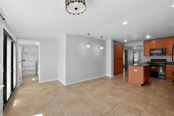$3,000 | 3240 Apfel Road, Wesley Chapel, FL 33543