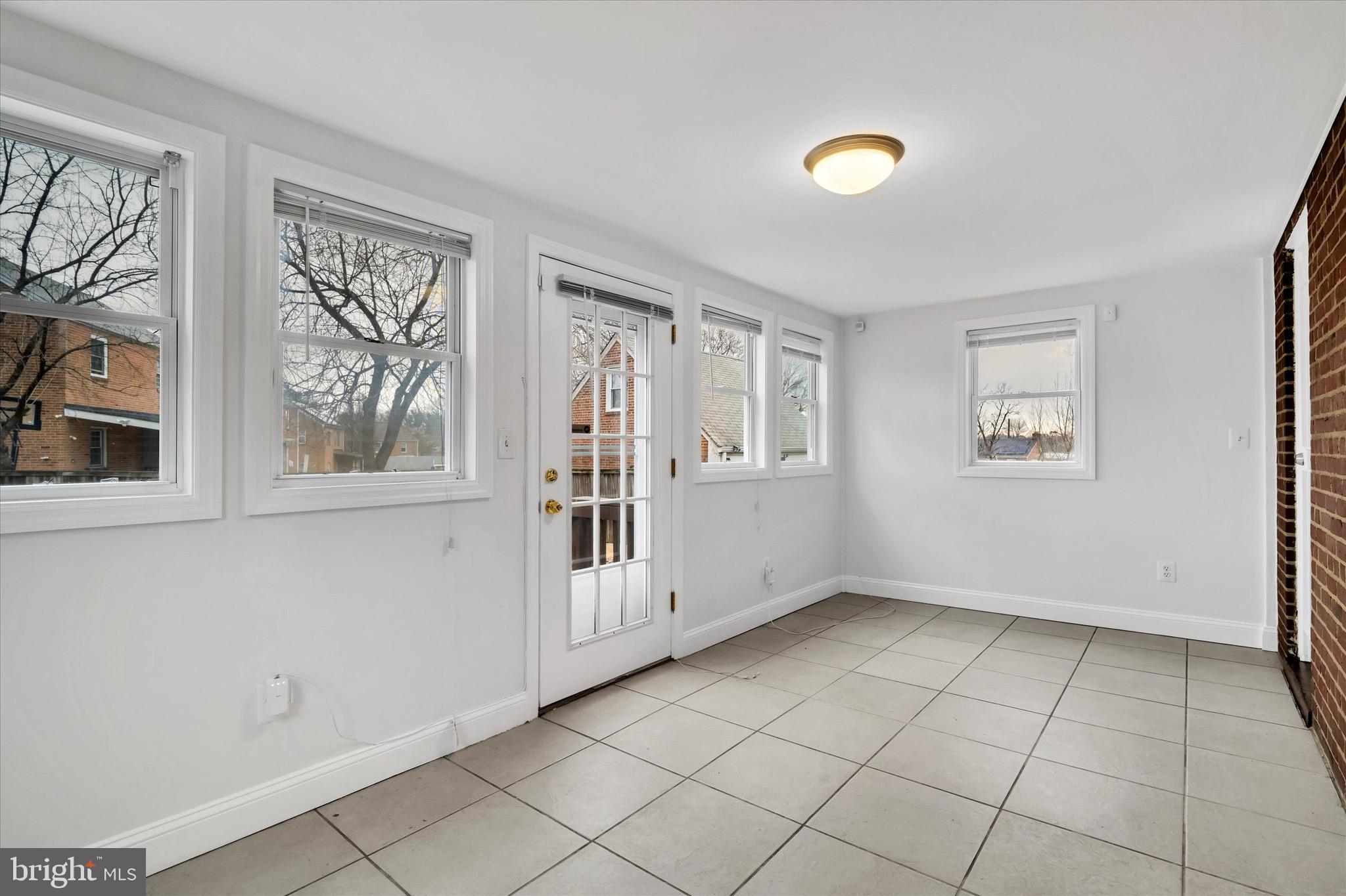 1002 Chillum Road Hyattsville, MD 20782 - Photo 20 of 45