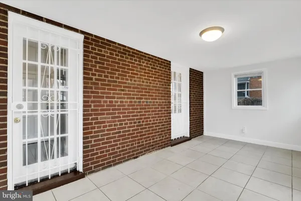 $3,000 | 1002 Chillum Road, Hyattsville, MD 20782