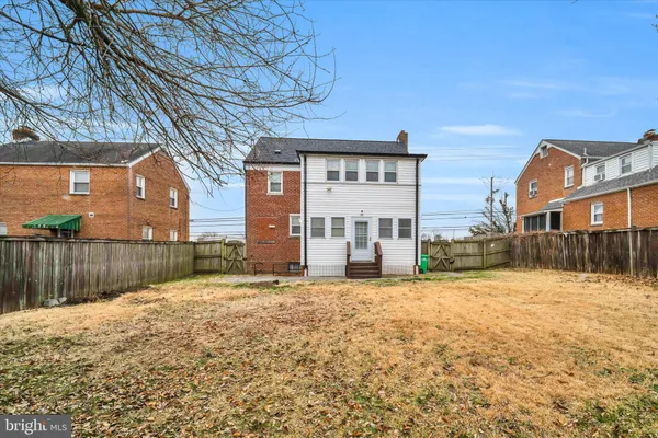 $3,000 | 1002 Chillum Road, Hyattsville, MD 20782