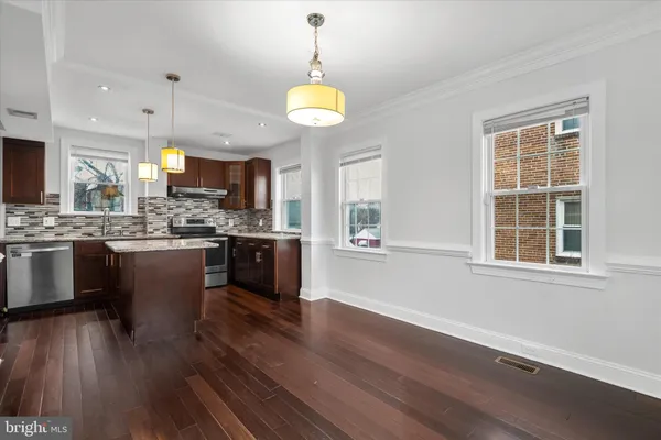 $3,000 | 1002 Chillum Road, Hyattsville, MD 20782