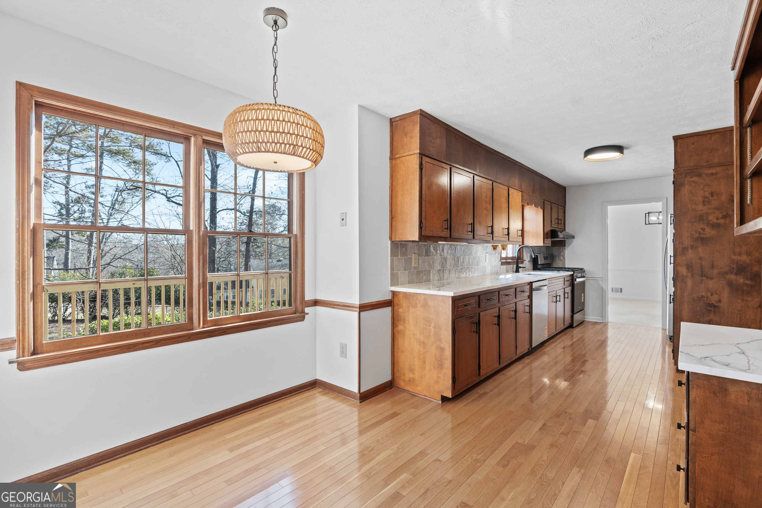 4566 Brandon Drive Southwest Lilburn, GA 30047 - Photo 10 of 29