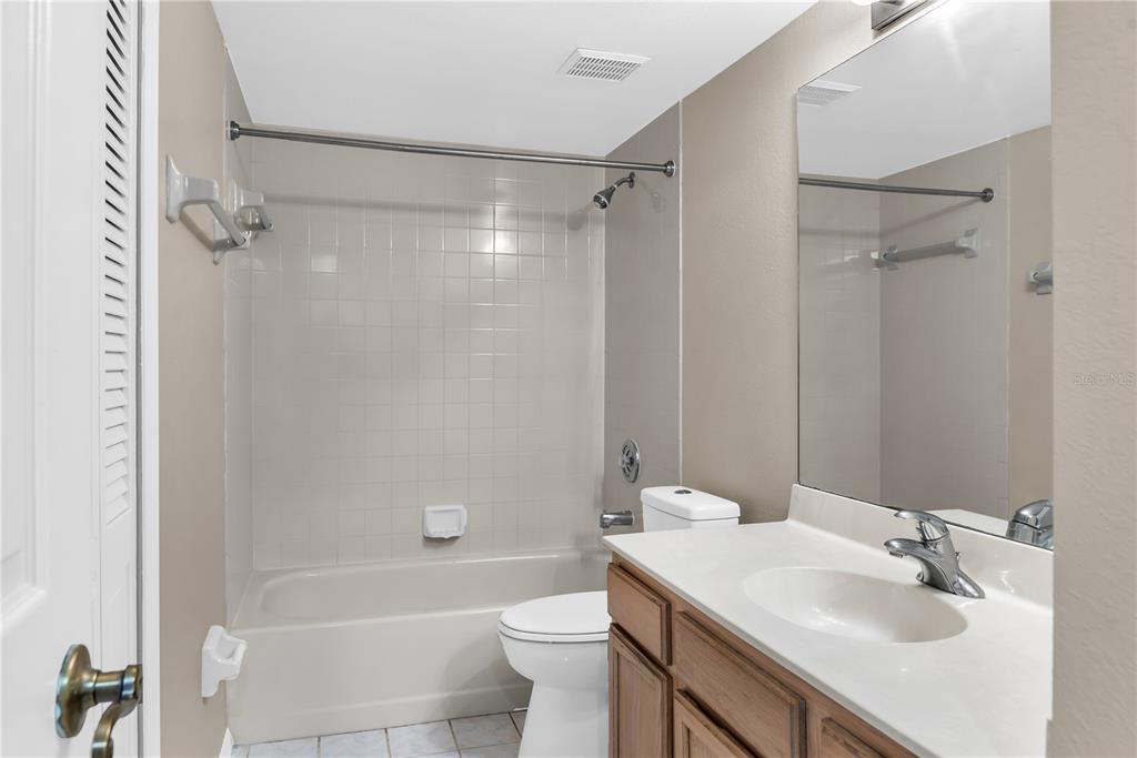 4807 Normandy Place, Unit 202 Orlando, FL 32811 - Photo 27 of 36