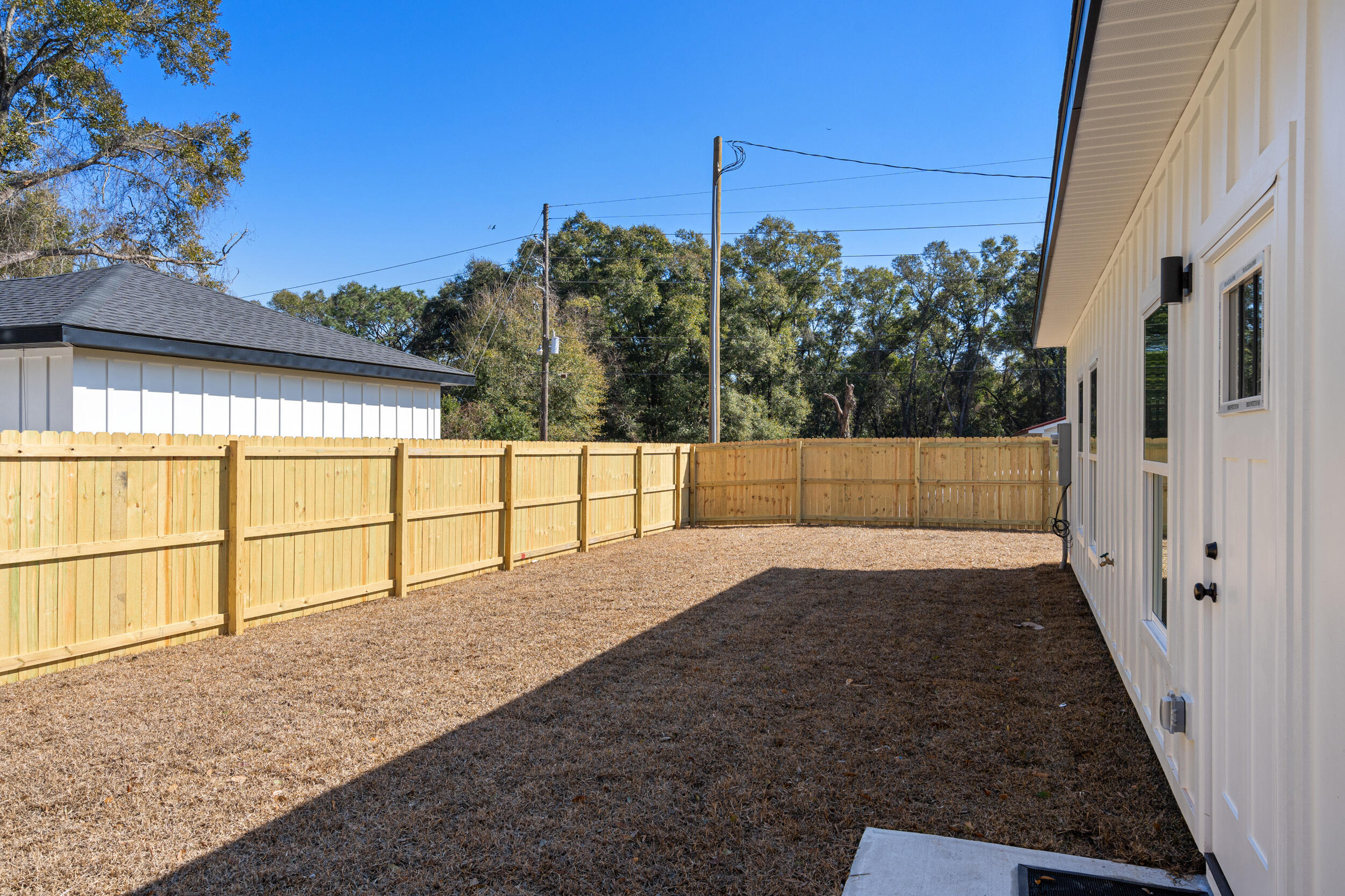 873 Brett Street South Crestview, FL 32539 - Photo 38 of 50 a view of outdoor space