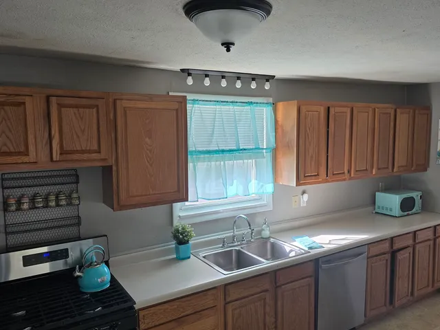 $107,600 | 708 West Graham Street, Bloomington, IL 61701