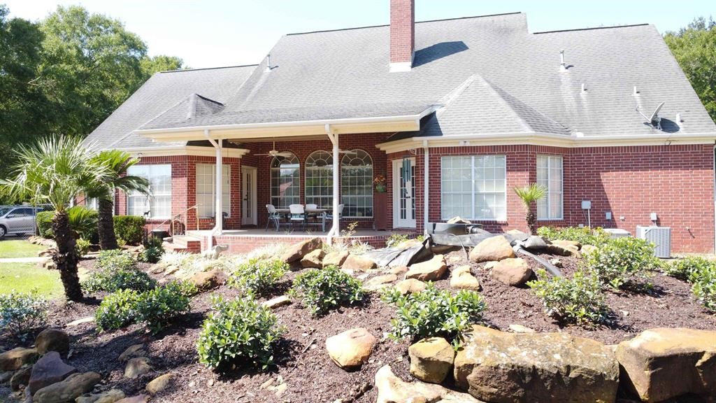 1655 Wooten Road Beaumont, TX 77707 - Photo 3 of 46