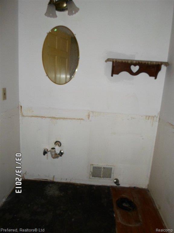 49651 Wear Road Belleville, MI 48111 - Photo 13 of 21 lavatory.jpg