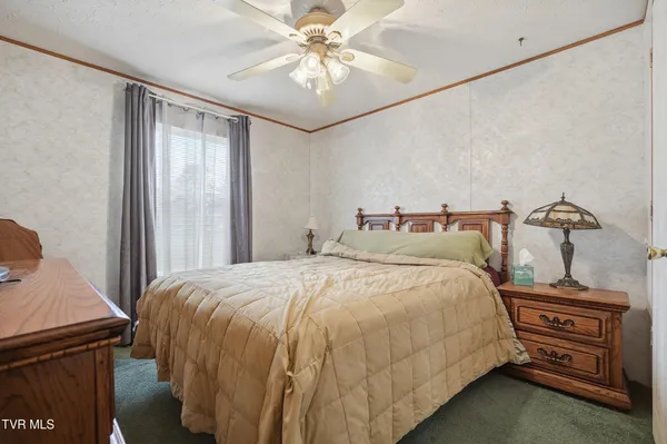 $190,000 | 490 Courthouse Drive, Castlewood, VA 24224