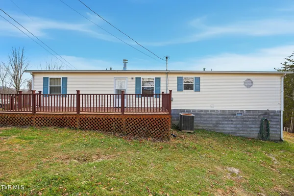 $190,000 | 490 Courthouse Drive, Castlewood, VA 24224