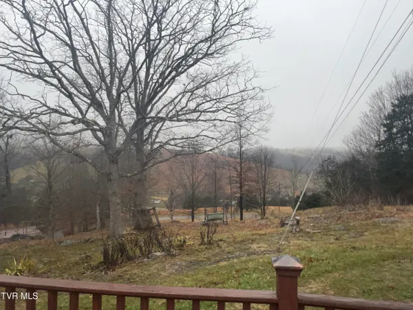 $190,000 | 490 Courthouse Drive, Castlewood, VA 24224