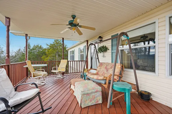 $190,000 | 490 Courthouse Drive, Castlewood, VA 24224