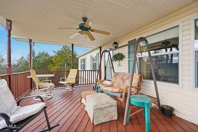 $199,995 | 490 Courthouse Drive, Castlewood, VA 24224