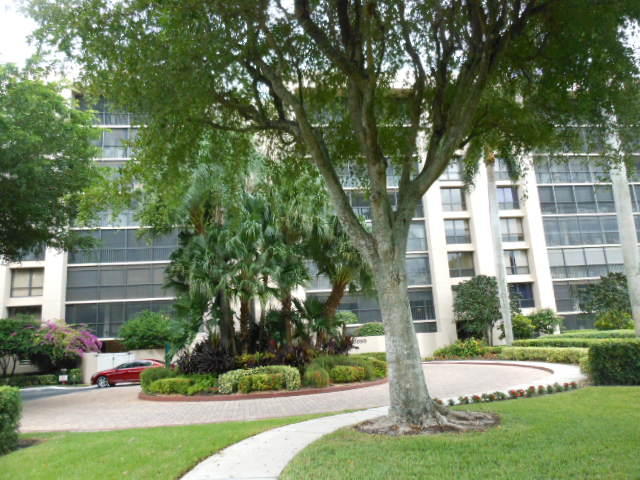 20090 Boca W Drive, Unit 337 Boca Raton, FL 33434 - Photo 1 of 48 Exterior Front