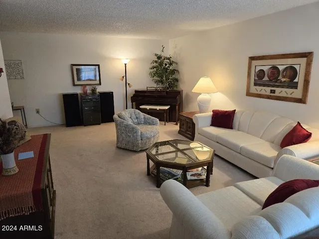 $2,600 | 10019 West Ocotillo Drive, Sun City, AZ 85373