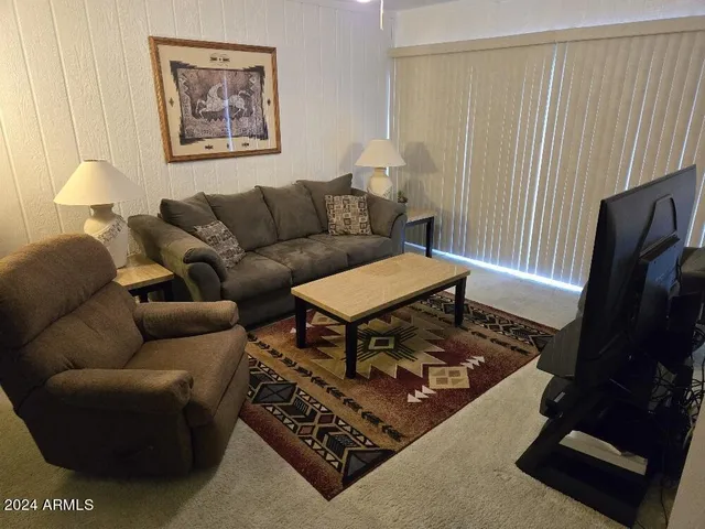 $2,600 | 10019 West Ocotillo Drive, Sun City, AZ 85373