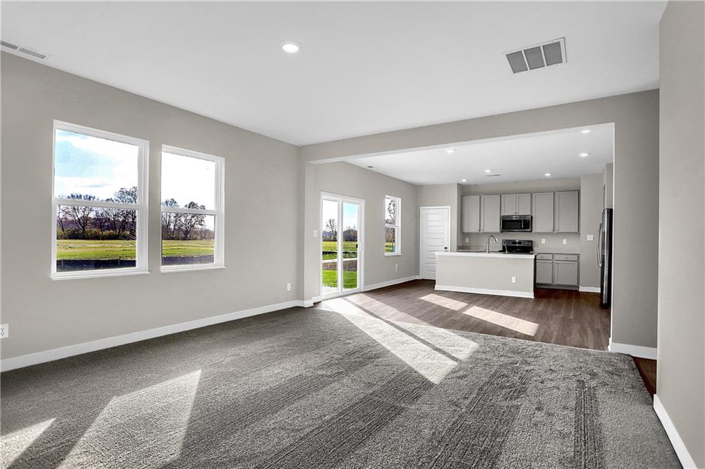 8821 Winton Place Pendleton, IN 46064 - Photo 10 of 43