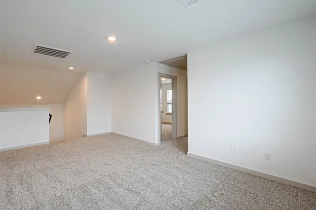 $2,650 | 250 John House Lane, Rosharon, TX 77583