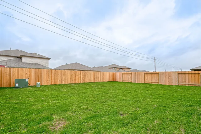 $2,650 | 250 John House Lane, Rosharon, TX 77583