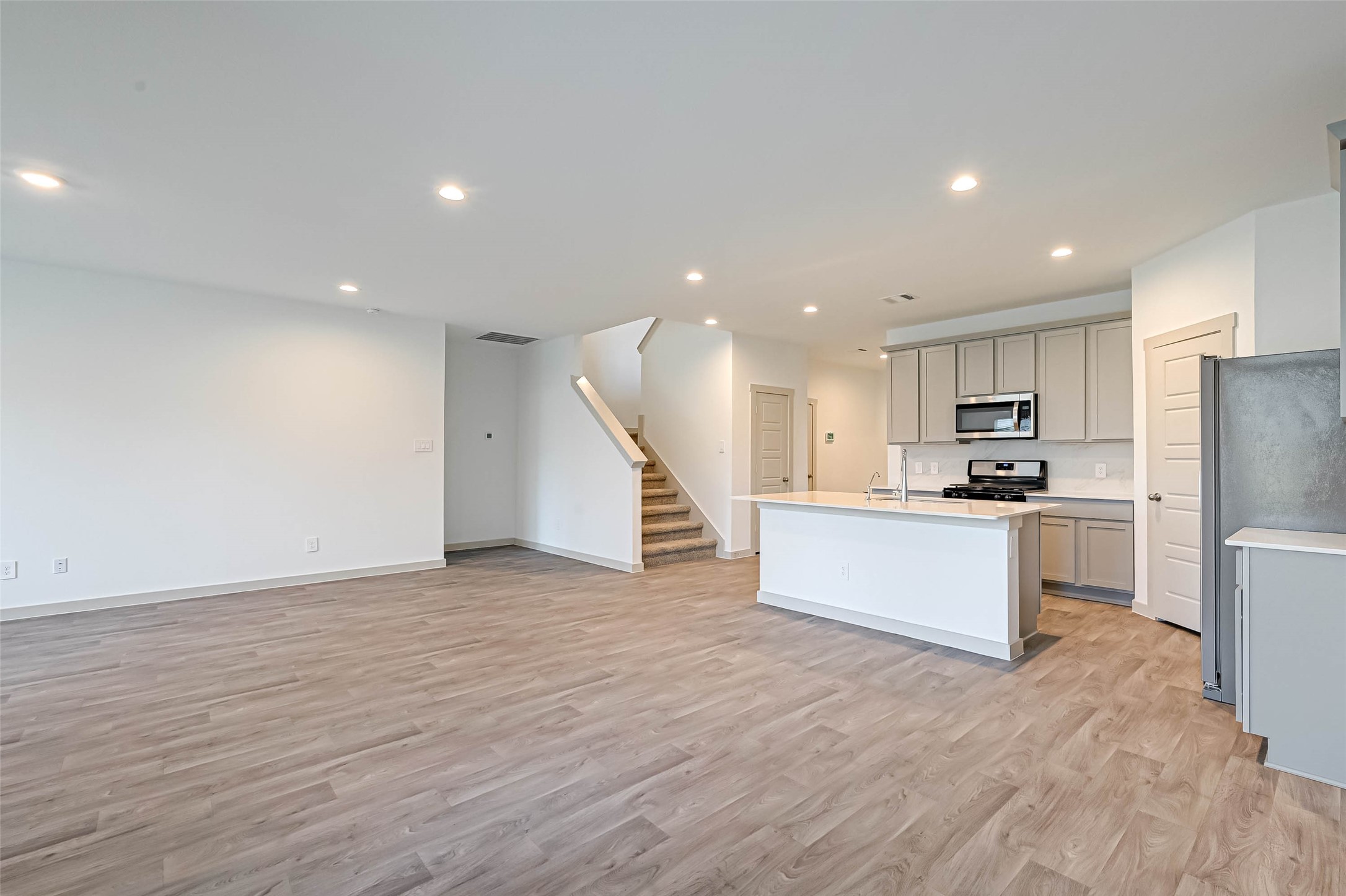 250 John House Lane Rosharon, TX 77583 - Photo 10 of 46