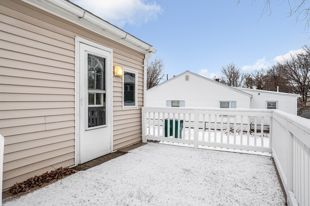 90 Chamberlain Street Lowell, MA 01852 - Photo 35 of 35