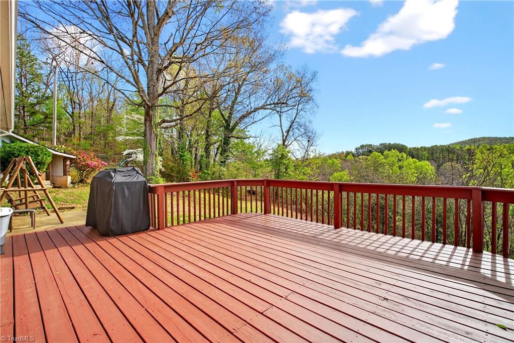 82 Landis Road Marion, NC 28752 - Photo 19 of 50