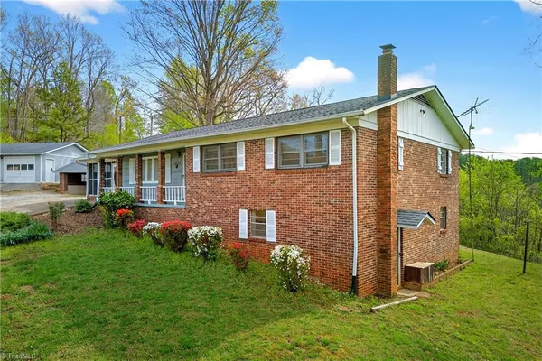 $349,750 | 82 Landis Road, Marion, NC 28752