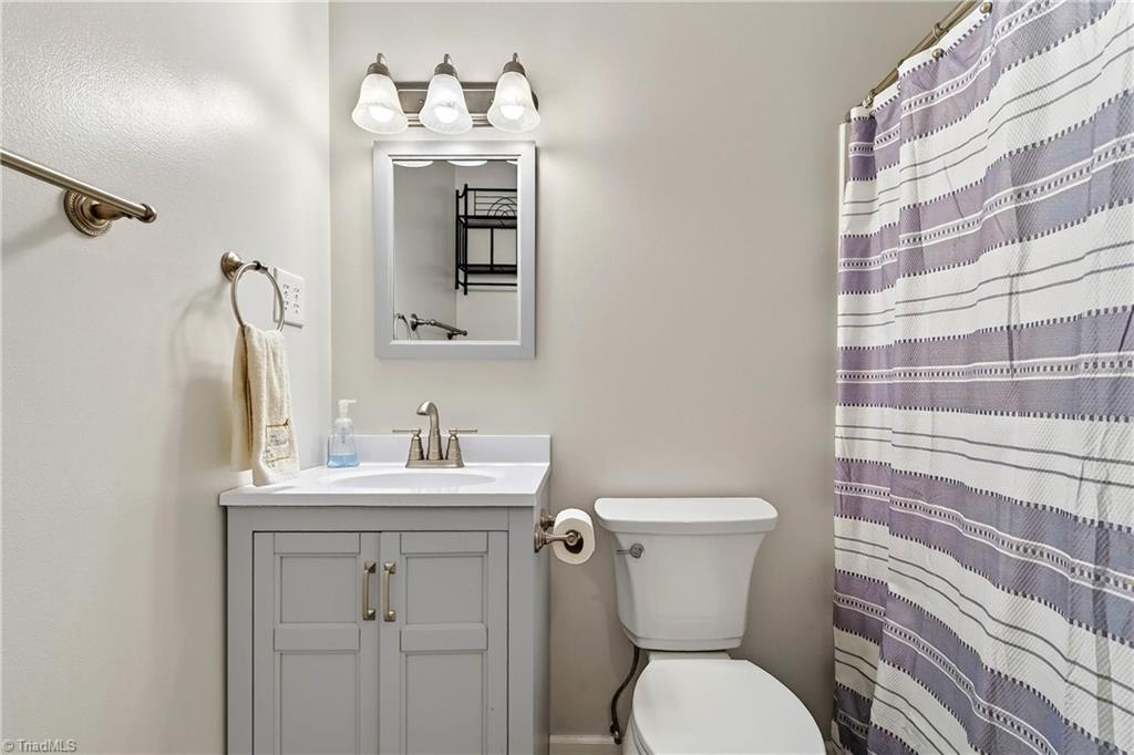 82 Landis Road Marion, NC 28752 - Photo 31 of 50