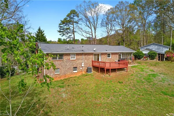 $349,750 | 82 Landis Road, Marion, NC 28752