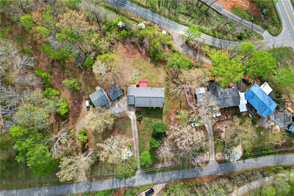 82 Landis Road Marion, NC 28752 - Photo 45 of 50