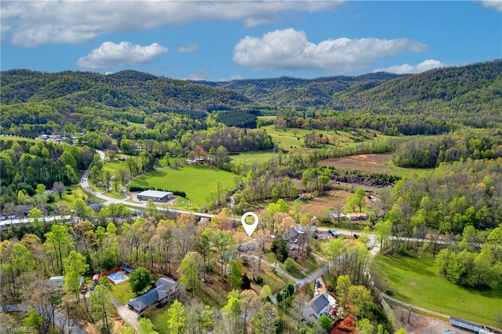 82 Landis Road Marion, NC 28752 - Photo 48 of 50