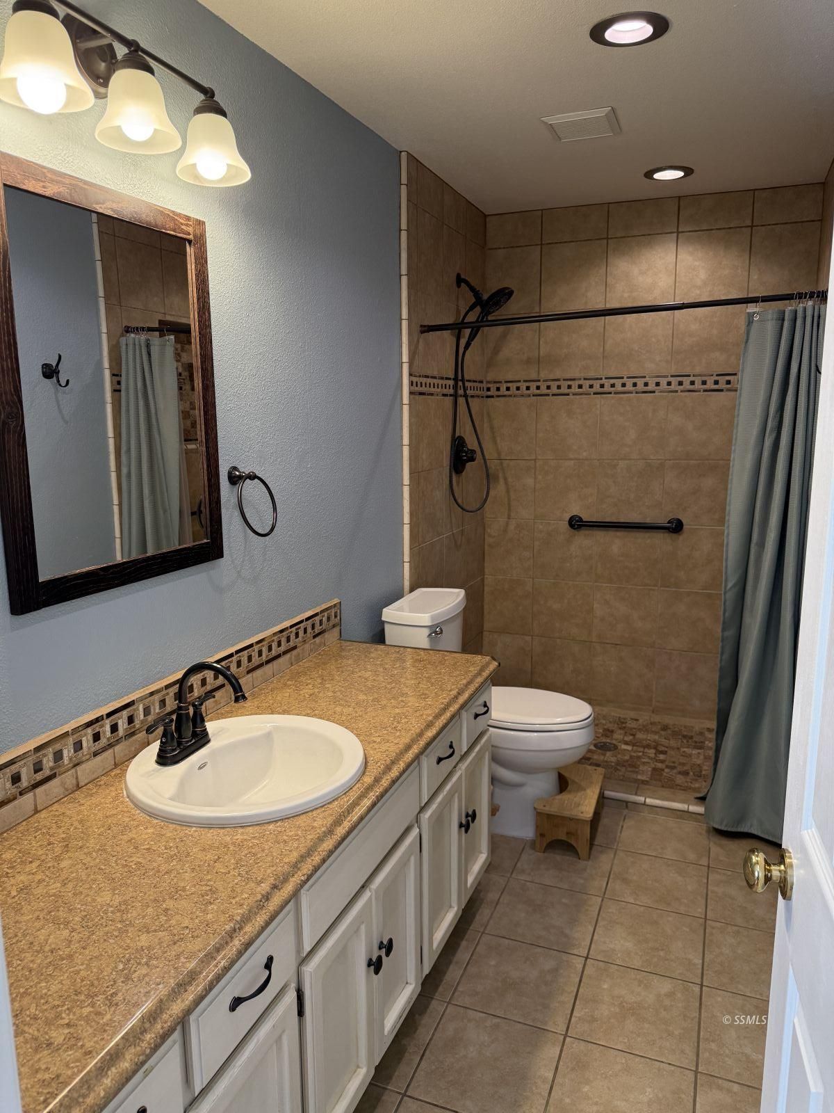 805 Janelle Court Ridgecrest, CA 93555 - Photo 19 of 27
