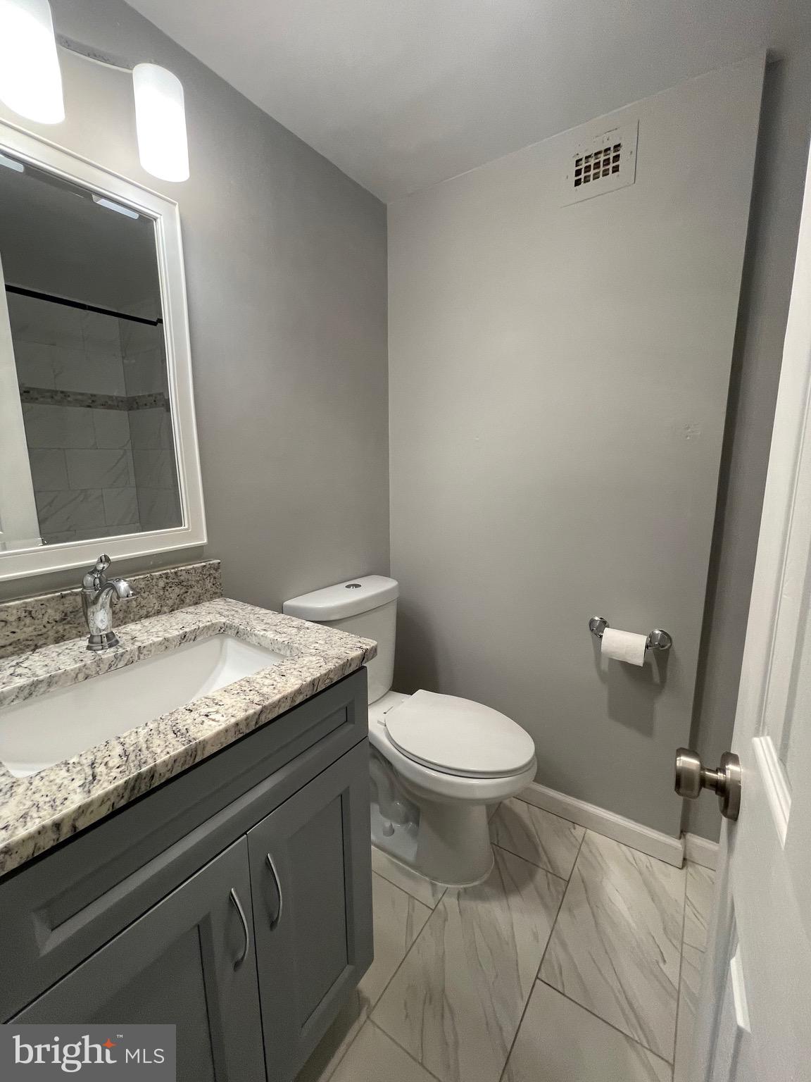 3245 Rio Drive, Unit 709 Falls Church, VA 22041 - Photo 12 of 19 Full Bath
