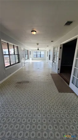 a view of livingroom with furniture