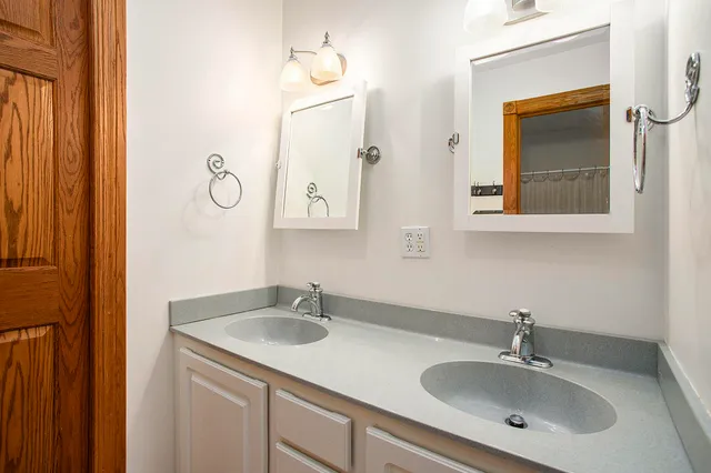 $699,000 | 13028 Harper Crossing, Battle Creek, MI 49014