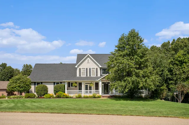 $699,000 | 13028 Harper Crossing, Battle Creek, MI 49014