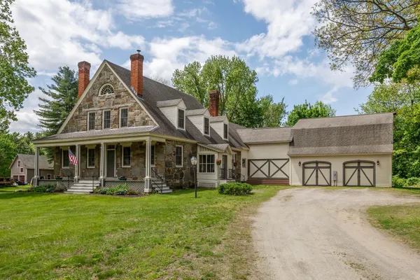 $1,000,000 | 258 Main Street, Charlestown, NH 03603