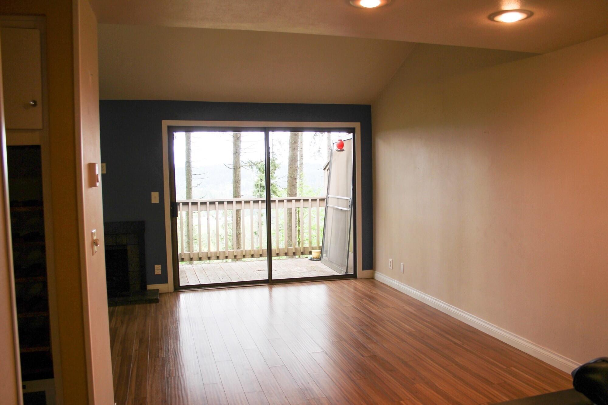 128 Treehill Loop Eugene, OR 97405 - Photo 5 of 18 j15