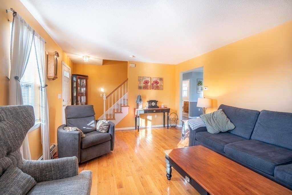 64 Santoro Road Worcester, MA 01606 - Photo 11 of 33 Gallery Image 11