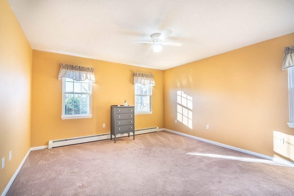 64 Santoro Road Worcester, MA 01606 - Photo 14 of 33 Gallery Image 14