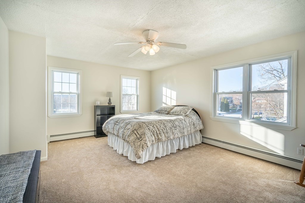 64 Santoro Road Worcester, MA 01606 - Photo 18 of 33 Gallery Image 18