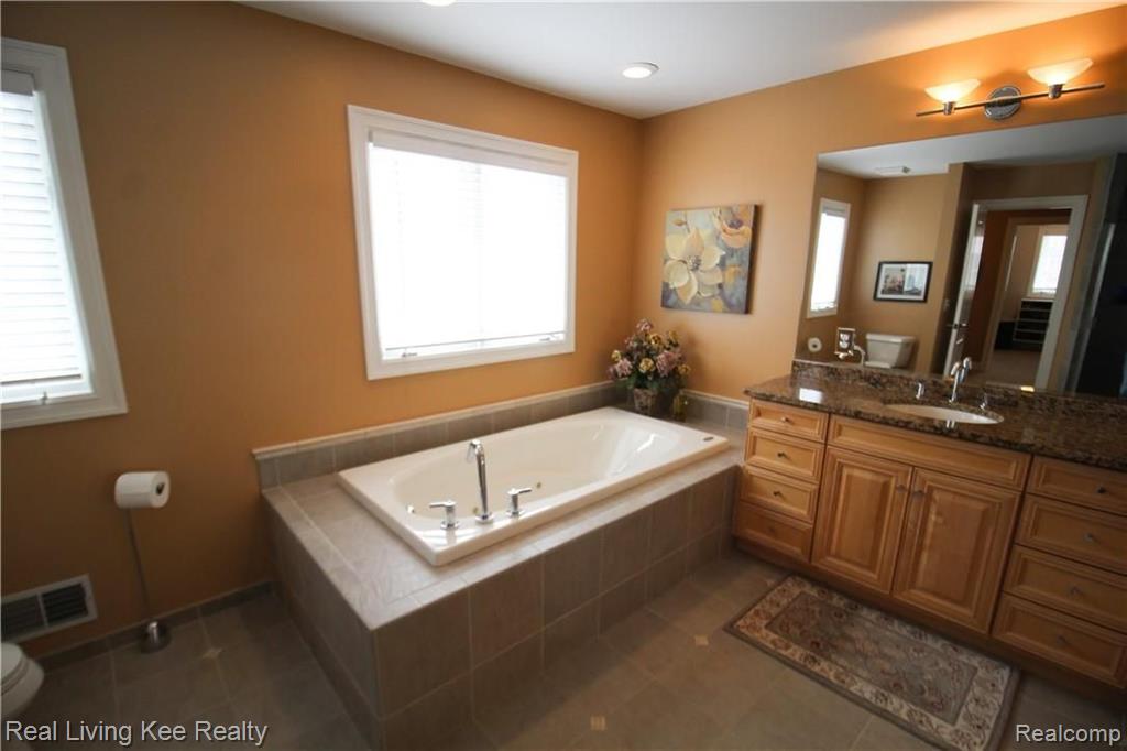 142 Drace Street Rochester, MI 48307 - Photo 41 of 76
