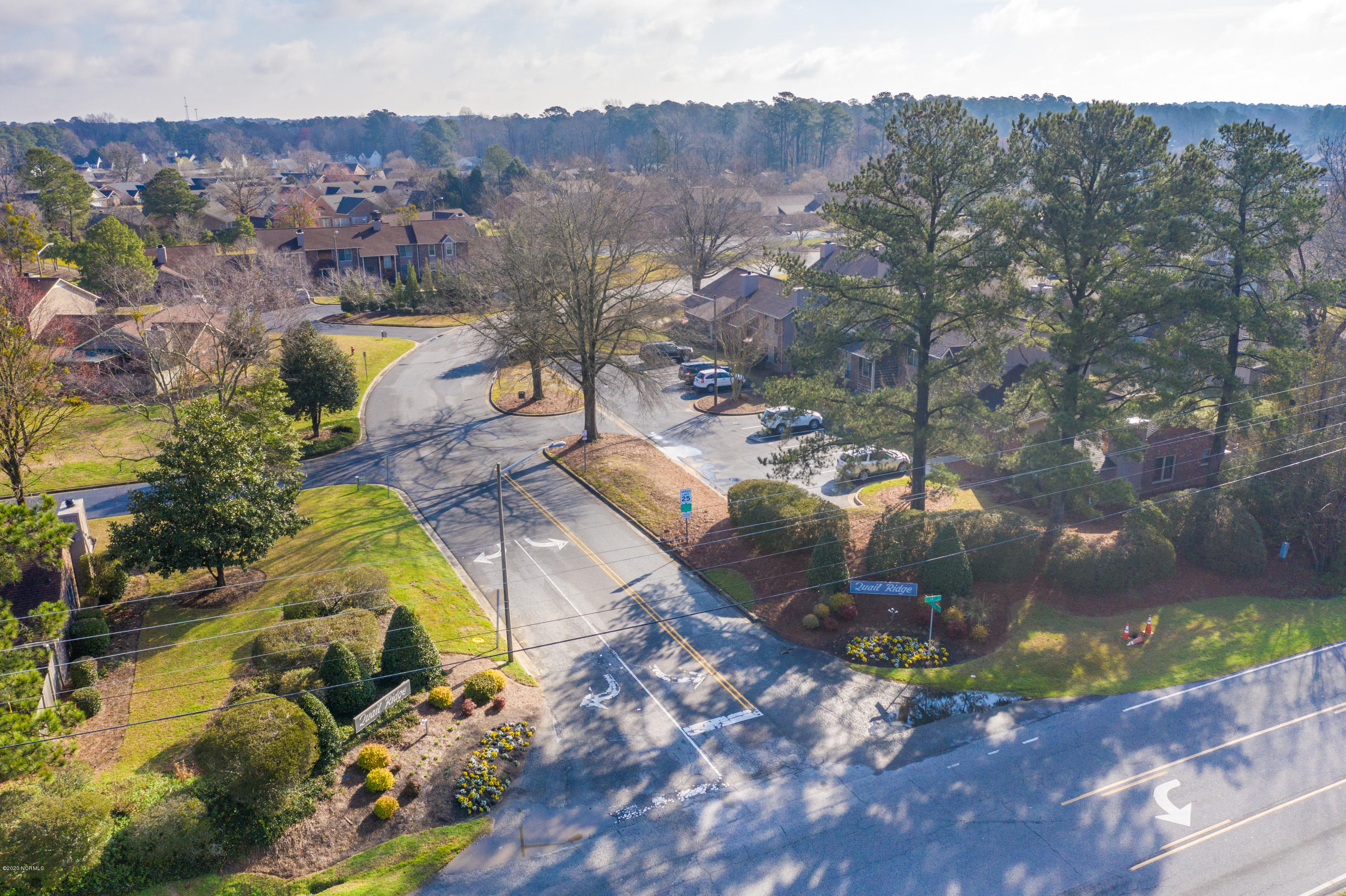 1983 Quail Ridge Road, Unit B Greenville, NC 27858 - Photo 9 of 42 1983 B Quail Ridge-9