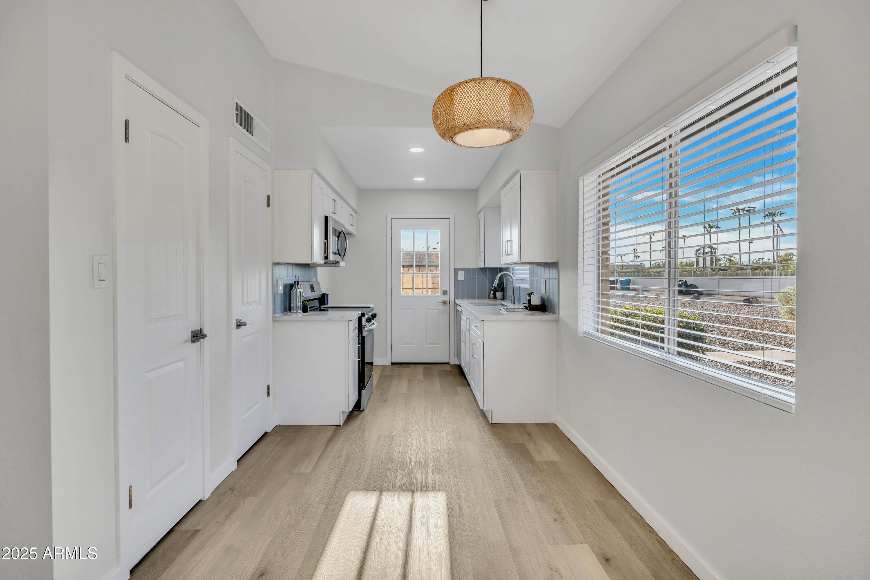 6409 South Newberry Road, Unit C Tempe, AZ 85283 - Photo 9 of 25 NCP17353