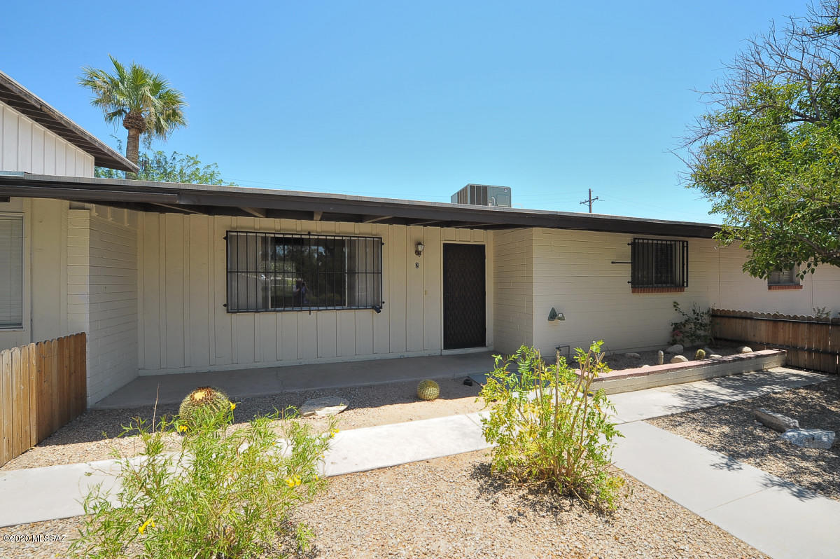 5901 North Oracle Road Tucson, AZ 85704 - Photo 2 of 17