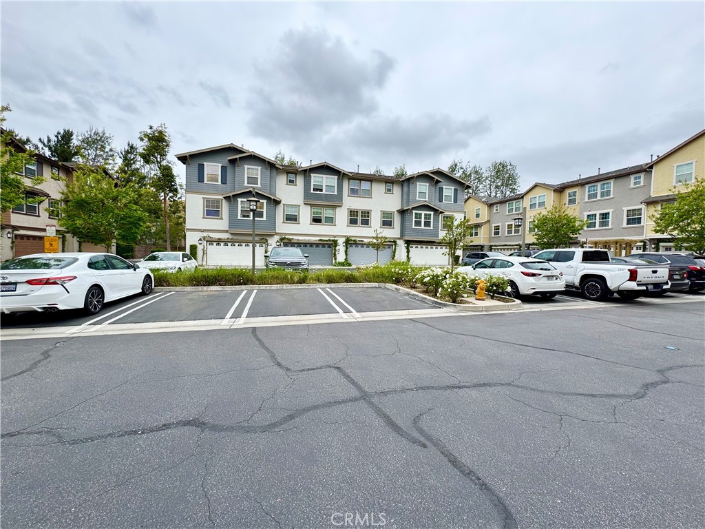 41 Clifford Lane Ladera Ranch, CA 92694 - Photo 25 of 37 Guest Parking