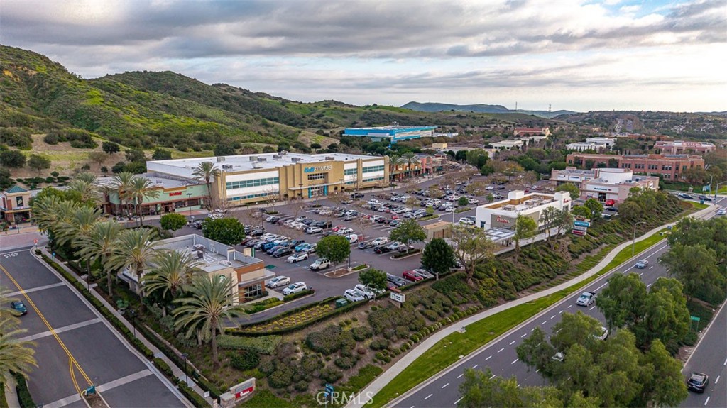 41 Clifford Lane Ladera Ranch, CA 92694 - Photo 36 of 37 Mercantile East Shopping Center