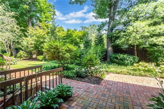 $2,800 | 150 North Bedford Road, Unit 5A, Chappaqua, NY 10514