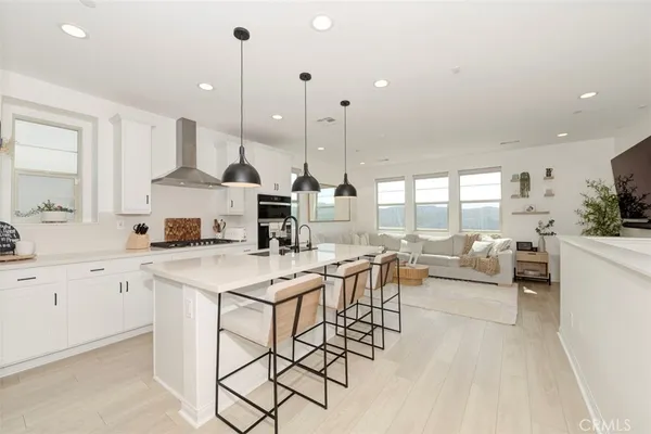 $4,000 | 861 Cornelia Way, Rancho Mission Viejo, CA 92694