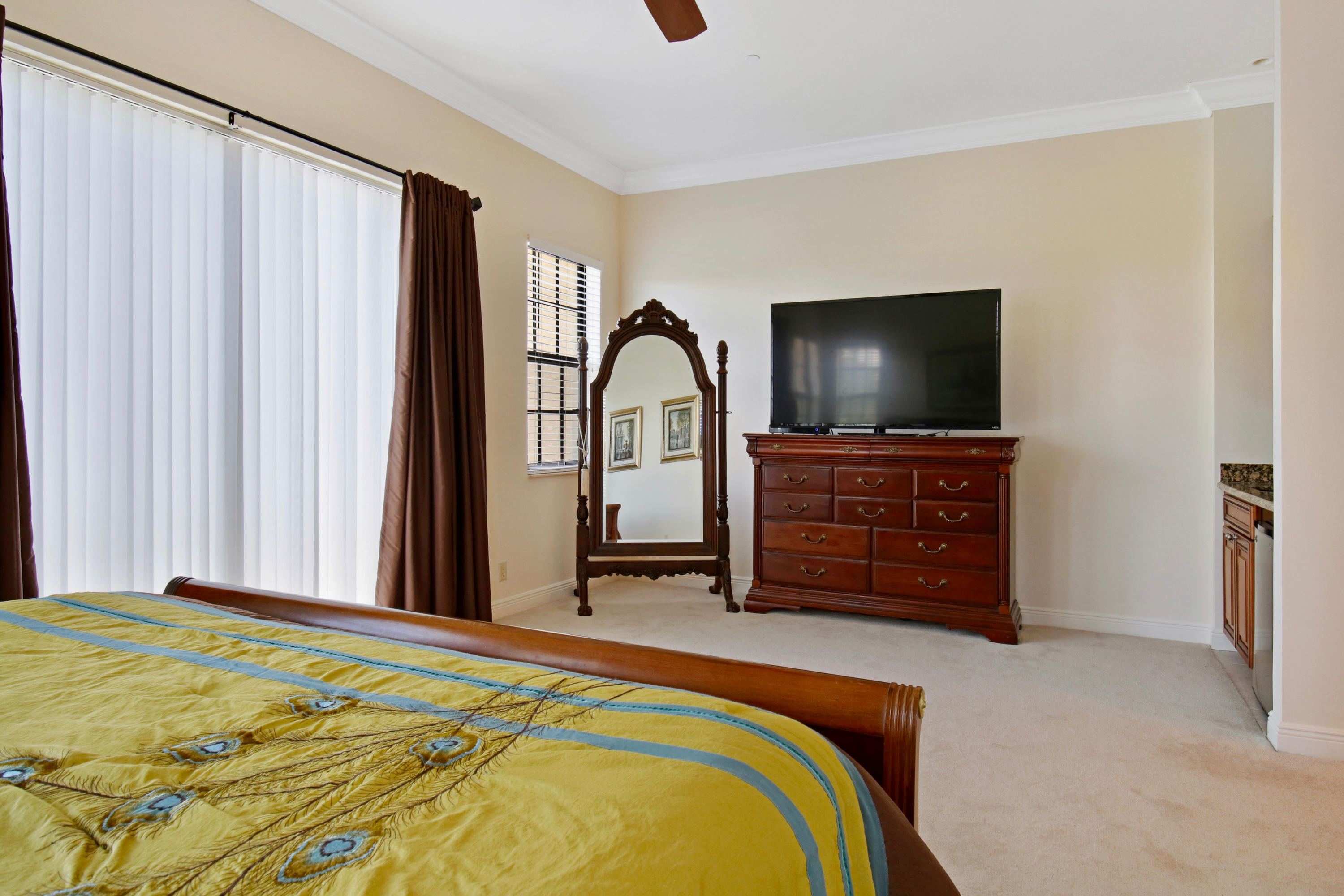 601 Del Sol Circle, Unit 601 Jupiter, FL 33469 - Photo 21 of 34 601 Del Sol Clr, Jupiter HR-11