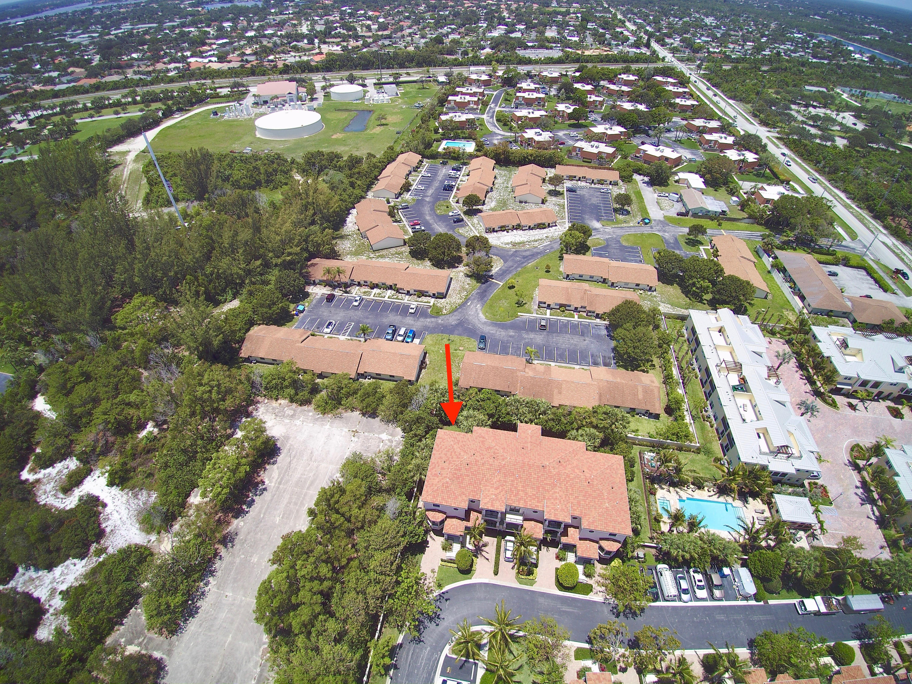 601 Del Sol Circle, Unit 601 Jupiter, FL 33469 - Photo 30 of 34 601 Del Sol Clr, Jupiter HR-29